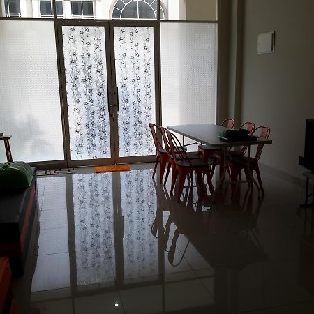 Grand Galaxy At Kalimalang Motel Bekasi Dış mekan fotoğraf